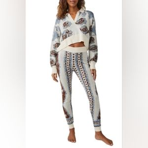 Free People Fuzzy feelings loungewear - Coord Set